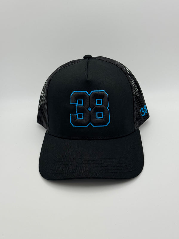 The 38 3D Curved Snap Back